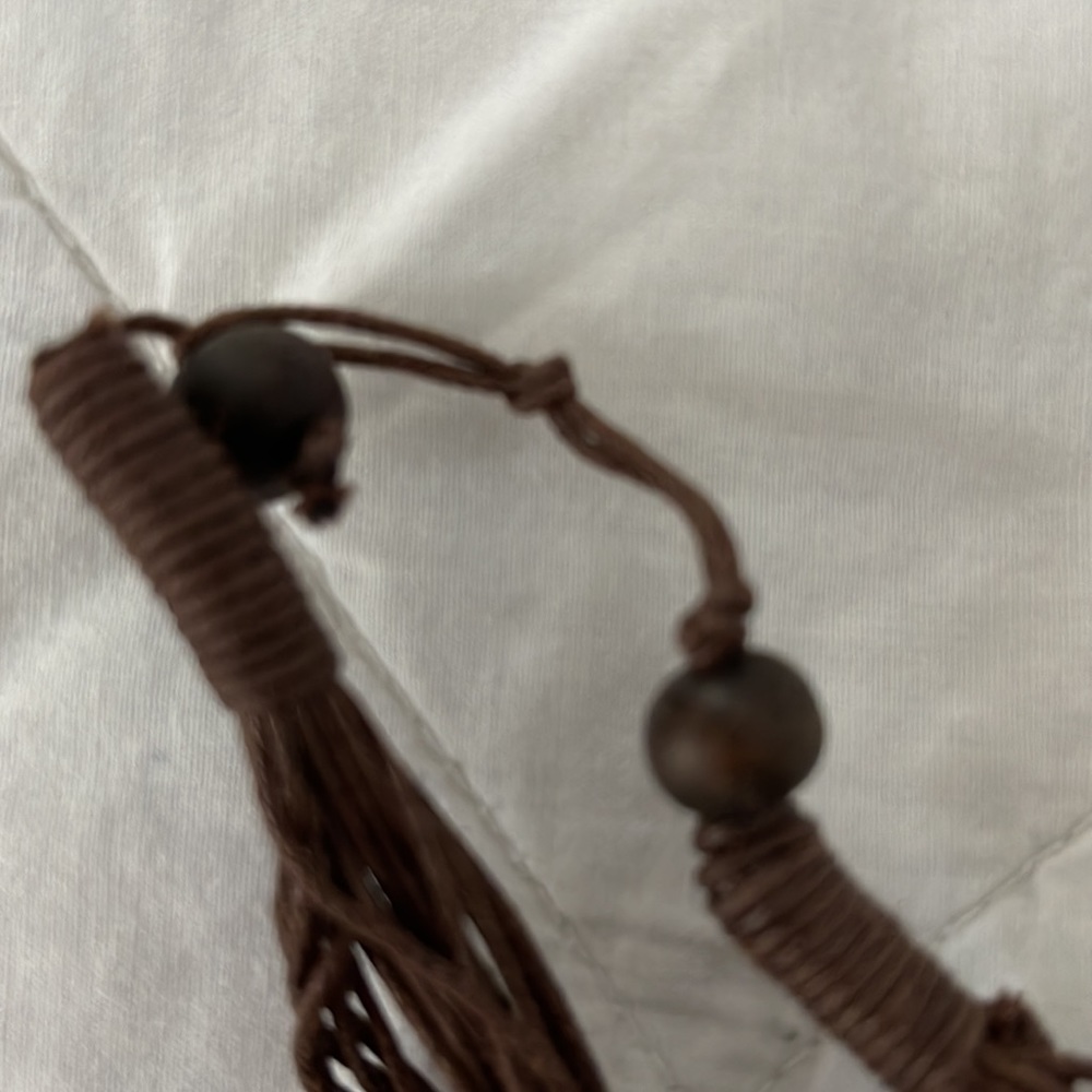 Shell necklace - Picture 3 of 5